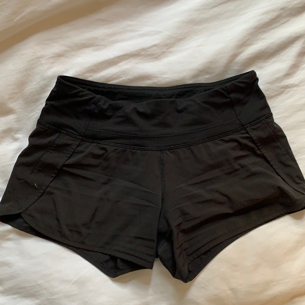 luluLemon Run Time II 4 inch inseam shorts - BLACK
